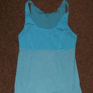 Lululemon size 4